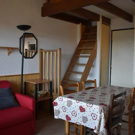 Apartment Mezzanine Avec Box Voiture Et Parking, Ascenseur Panoramique - Fr-1-580-26